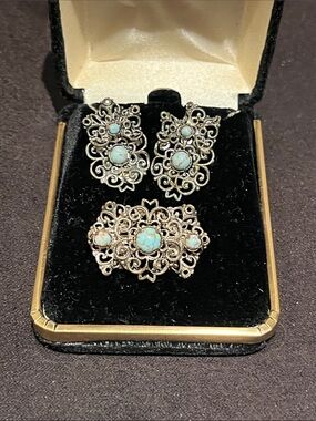 Vintage Filigree Turquoise Accent Brooch and Earring Set - Silver Tone